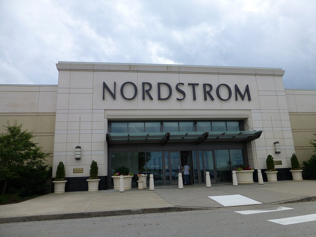 nordstrom-experiential-retailing